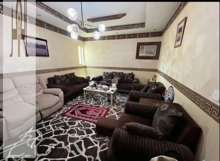 (636) شقه مؤثثة حي إشبيلية