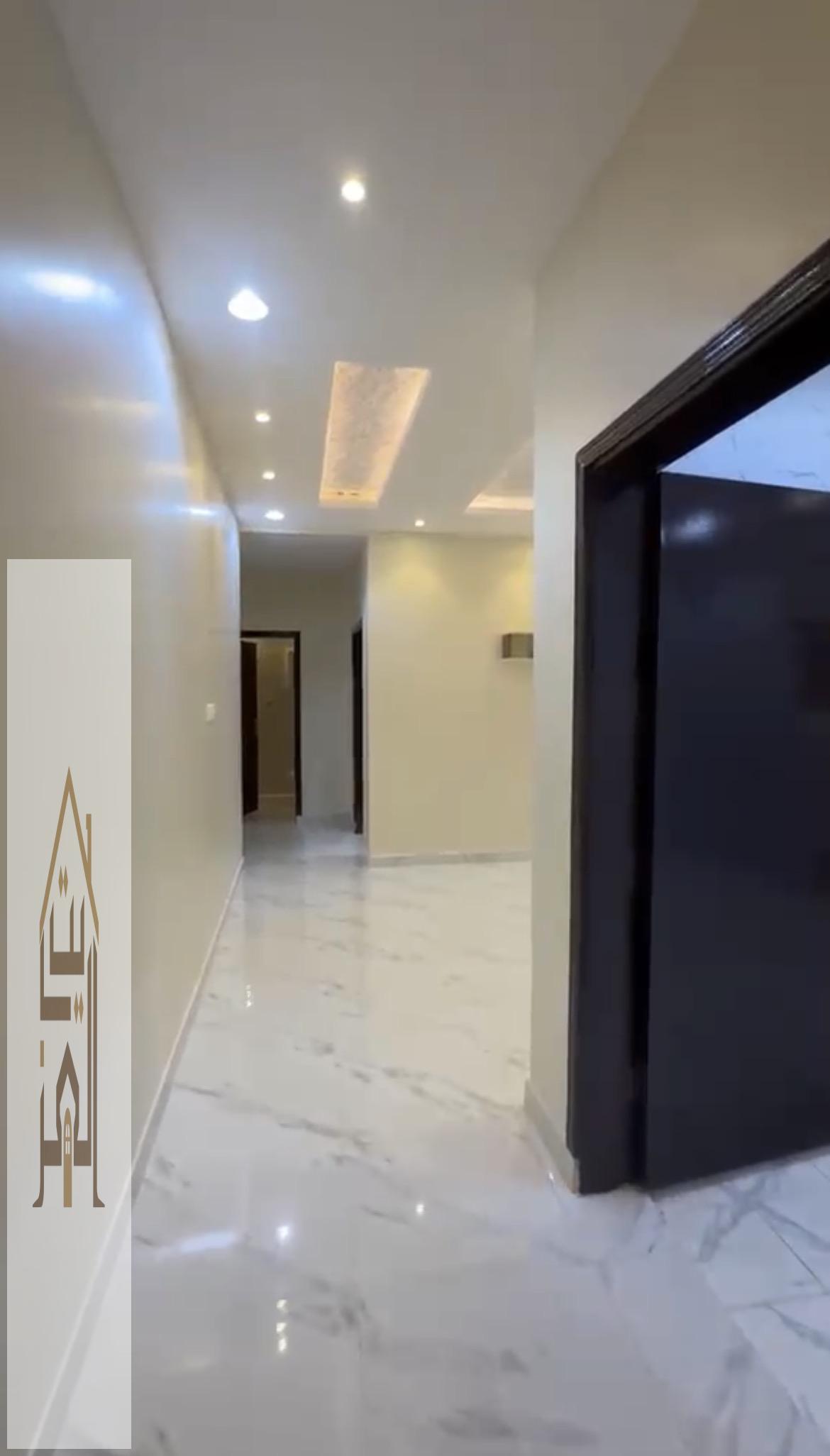 (644) شقه حي الرمال