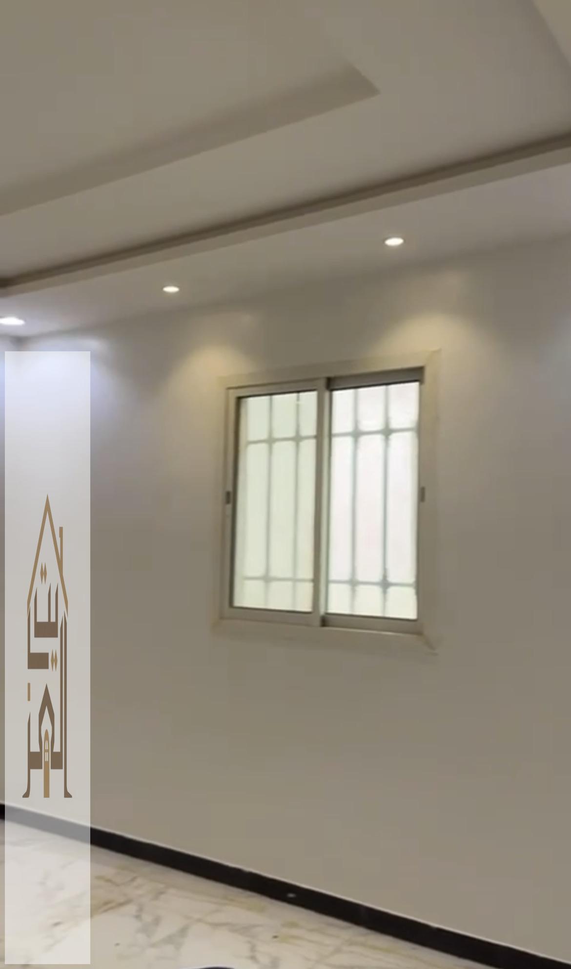 (537) شقه حي الرمال